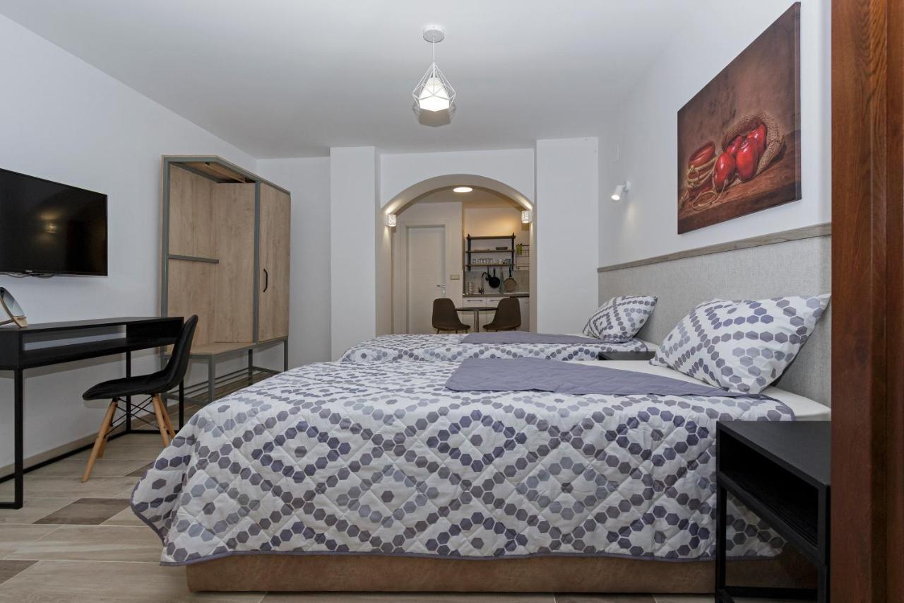 Kukuzel Apartments Ohrid Eksteriør bilde