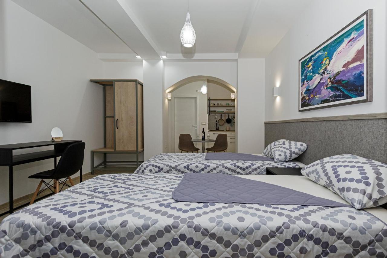 Kukuzel Apartments Ohrid Eksteriør bilde