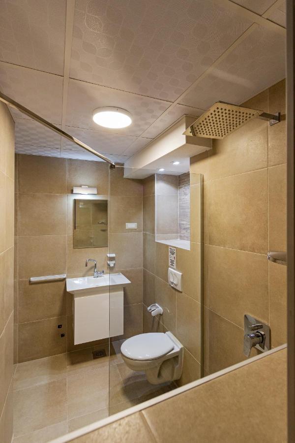 Kukuzel Apartments Ohrid Eksteriør bilde