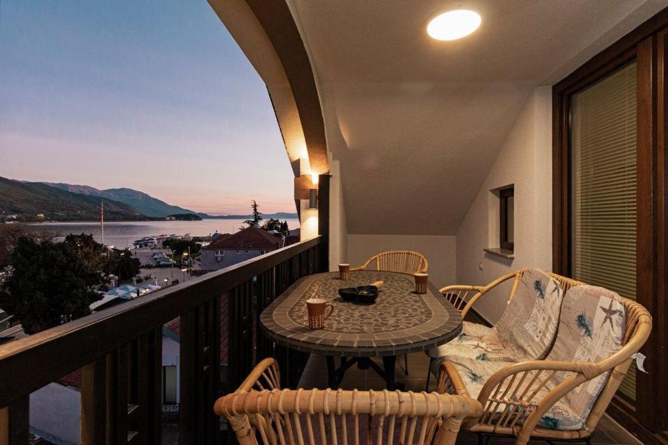 Kukuzel Apartments Ohrid Eksteriør bilde
